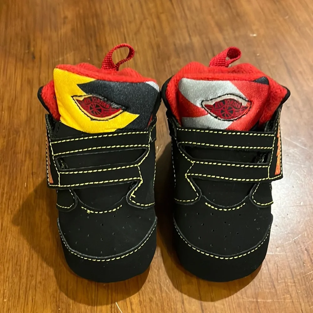 Nike Jordan Sixty Plus Gift Pack Set Shoes Sneakers Hat new Baby Infant 4C